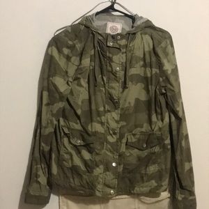Light camo jacket